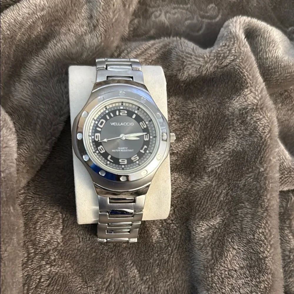 Silver Men's Watch - Picture 2 of 6